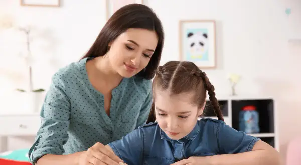 Czy nauczyciel może uczyć swoje dziecko? Zrozumienie dylematów etycznych